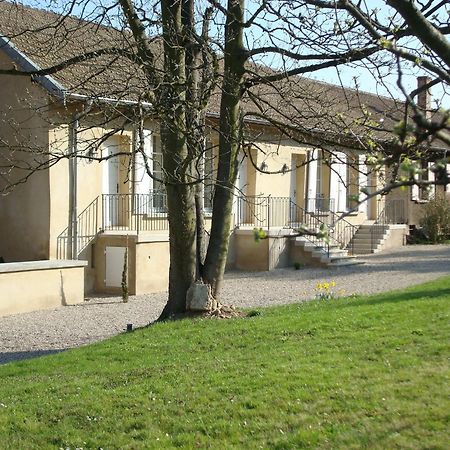 Les Communs Du Manoir Apartment Écully Екстериор снимка