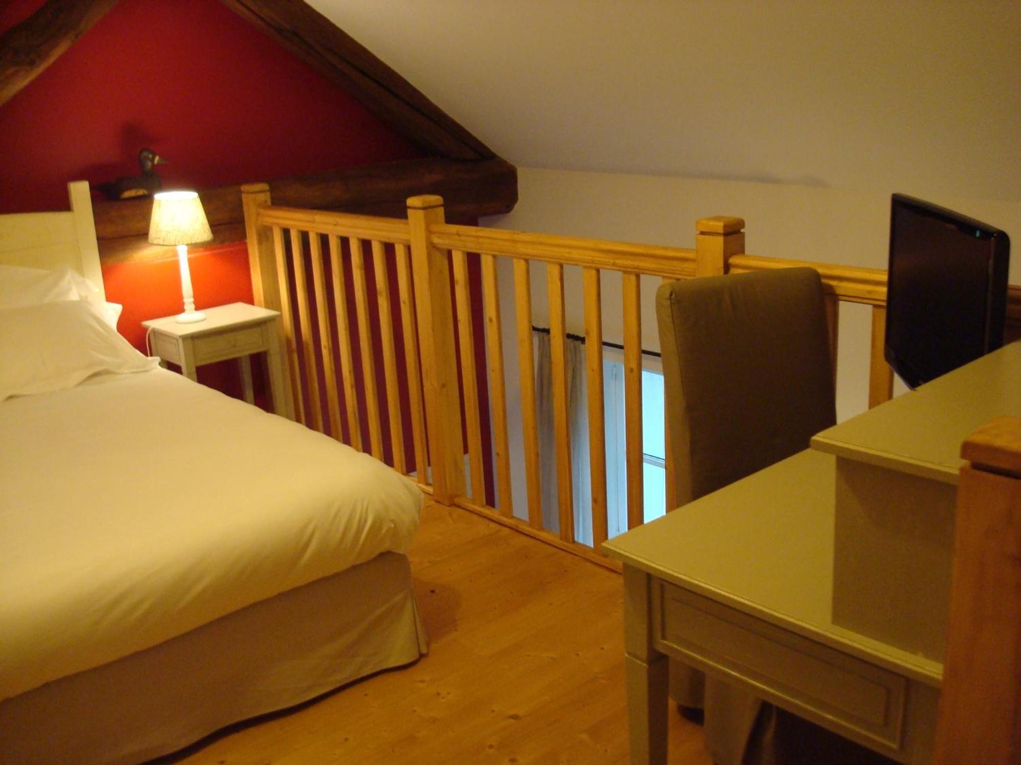 Les Communs Du Manoir Apartment Écully Екстериор снимка