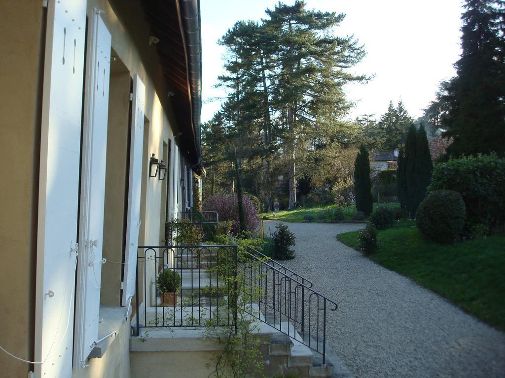 Les Communs Du Manoir Apartment Écully Стая снимка