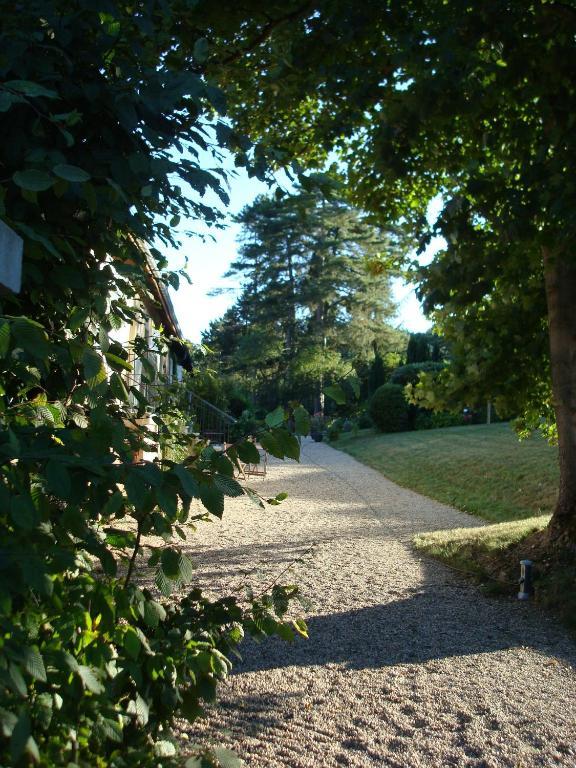 Les Communs Du Manoir Apartment Écully Екстериор снимка