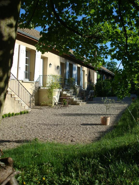 Les Communs Du Manoir Apartment Écully Екстериор снимка